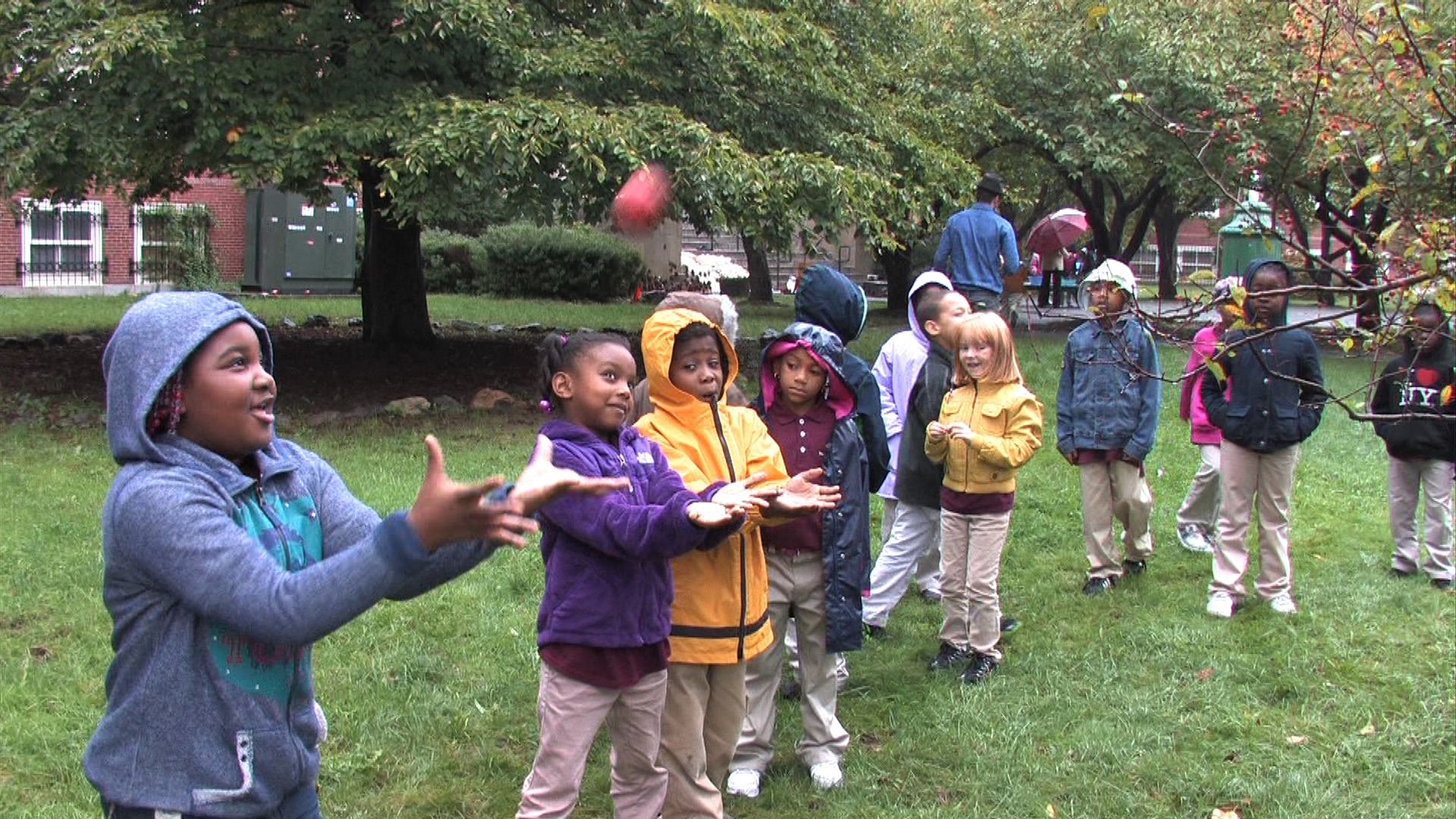 Preview Schools That Change Communities